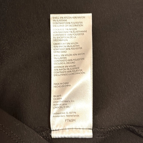 NWT Anthropologie Black Ruffle-Sleeve Top by Flat White Size XS - Picture 11 of 11